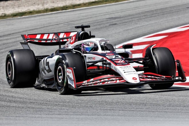 Два Гран-при Формулы-1 могут отменить из-за войны на Ближнем Востоке: Япония готова принять этап