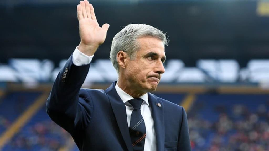 Нант звільнив Каштру з посади головного тренера