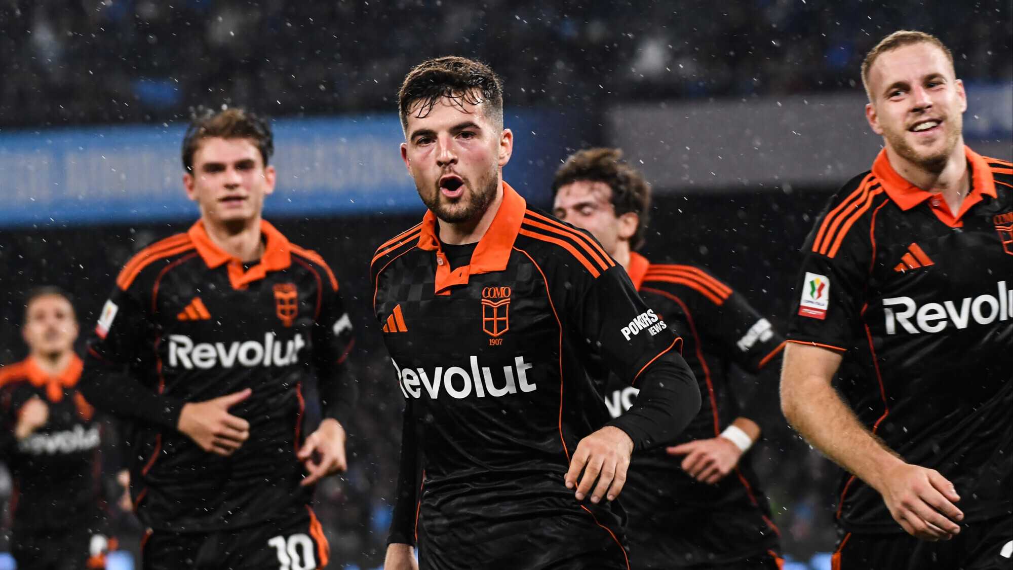 Комо сенсационно выбил Наполи из Кубка Италии, выиграв серию пенальти