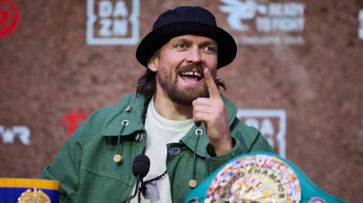 Усик назвав п’ятьох найкращих боксерів світу: у списку Джошуа та Ф’юрі