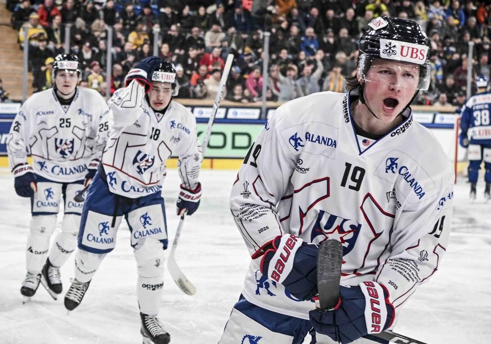 Сенсація на Кубку Шпенглера: студентська збірна США обіграла фаворита Давос