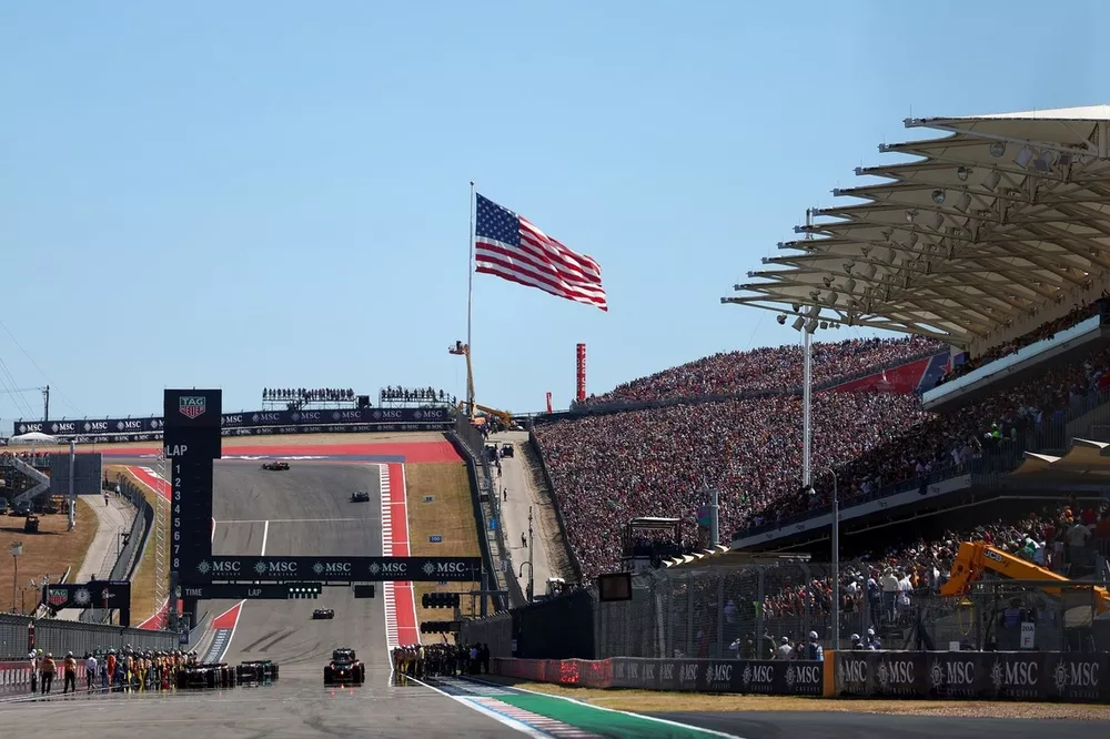 MotoGP может устроить показательные заезды во время Гран-при США Формулы-1