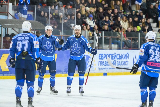 Сокіл вдруге розгромив Шторм у півфіналі плей-оф чемпіонату України