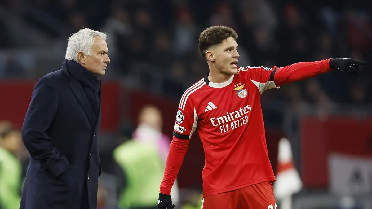 Бенфіка готова розглядати пропозиції щодо Судакова