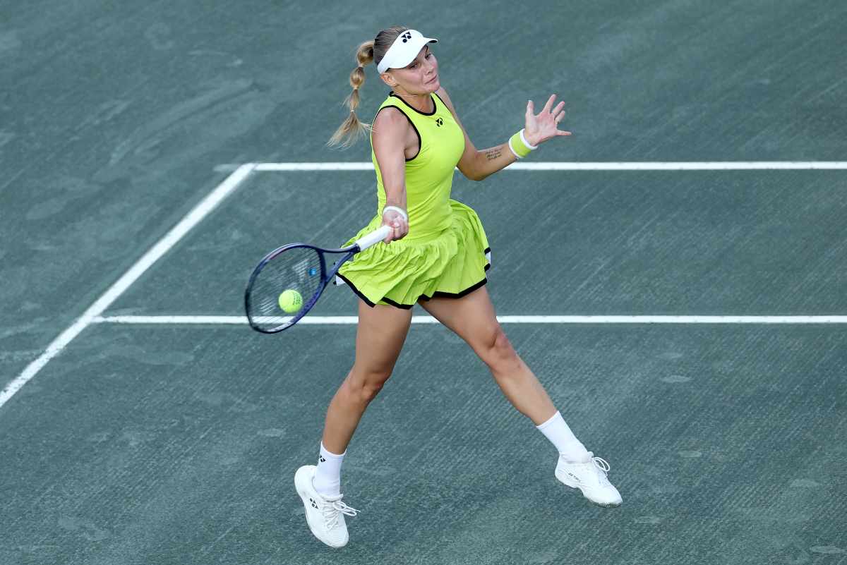 Олейникова и Ястремская завершили выступления на турнире в Чарльстоне