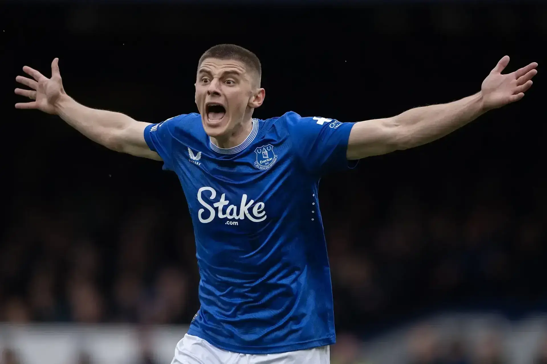 Моєс розраховує зберегти Миколенка в Евертоні: переговори про новий контракт тривають