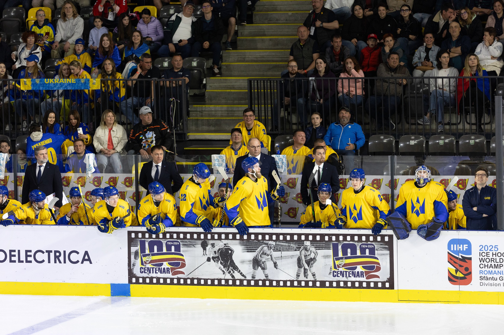 Збірна України з хокею проведе три матчі в листопаді: оприлюднено розклад ігрової паузи