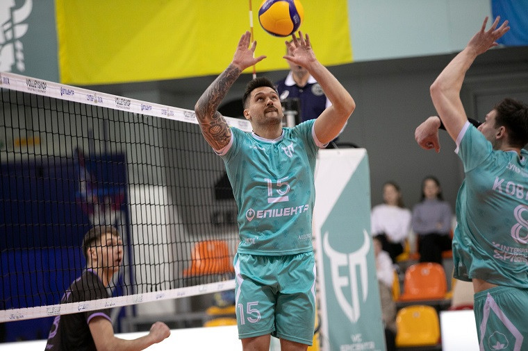 Епіцентр-Подоляни впевнено розгромили Поділля у стартовому турі Суперліги