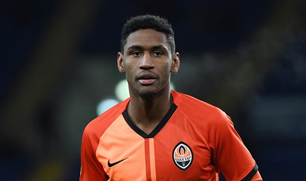 Вінгер Панатінаїкоса Тете може перейти до клубу Судакова та Трубіна