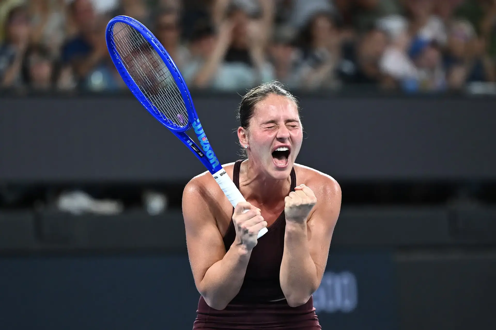 Марта Костюк уверенно обыграла Пегулу и вышла в финал турнира WTA500 в Брисбене