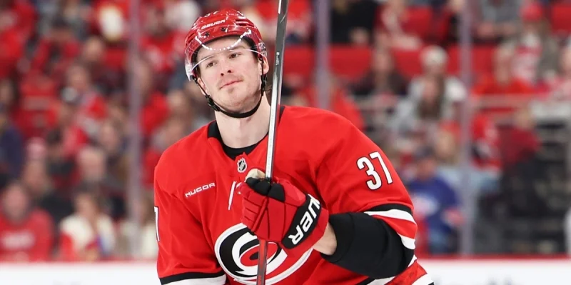 Ніч НХЛ: перемоги Кароліни та Тампа-Бей, провал Колорадо в Монреалі