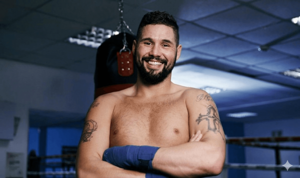 Амосов вперше потрапив до топ-15 рейтингу UFC у напівсередній вазі