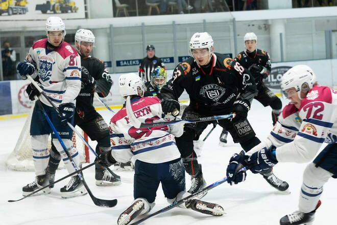 Кременчук вдруге на виїзді обіграв Одещину і повів у серії 3:0