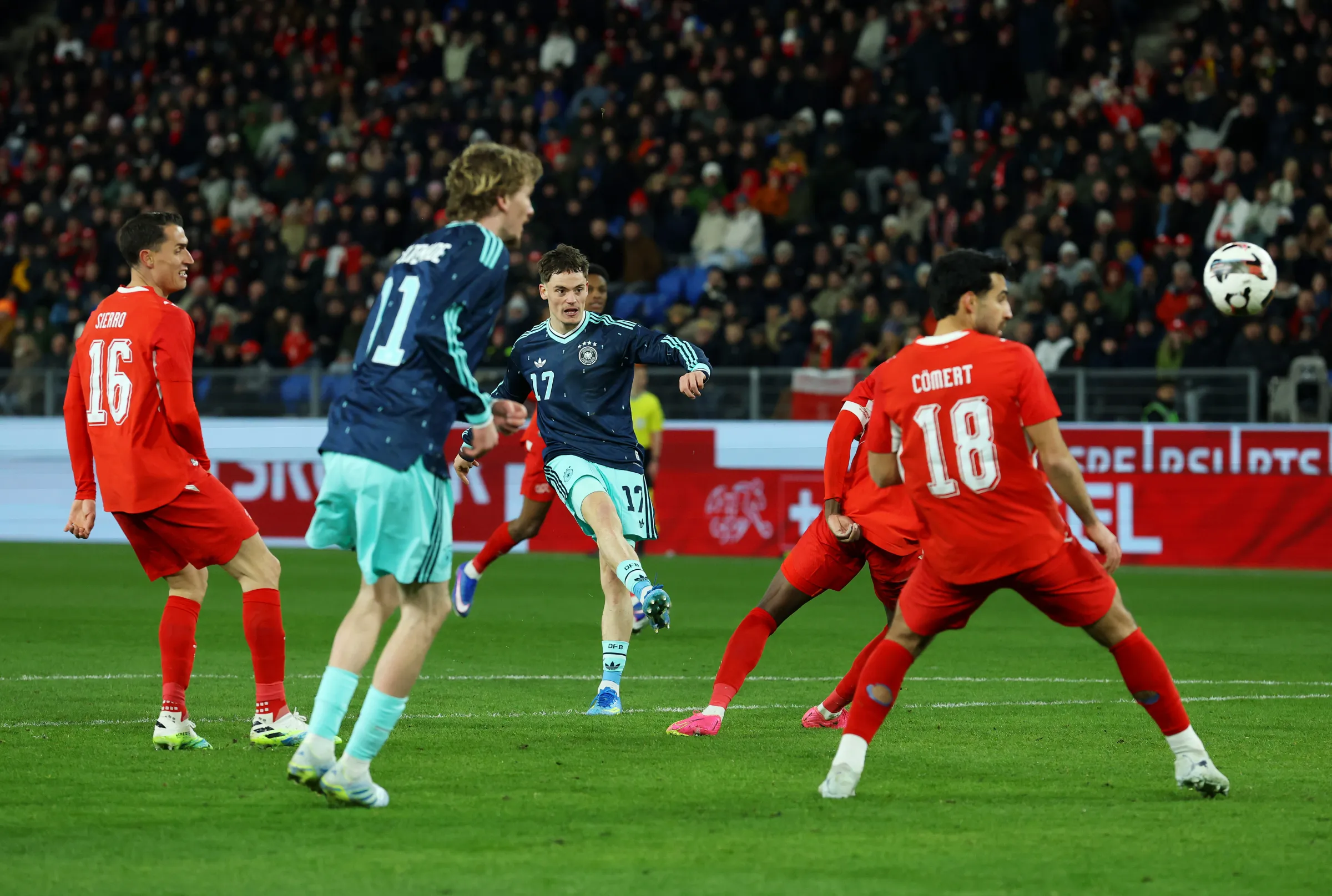 Німеччина перемогла Швейцарію у результативному спарингу 4:3