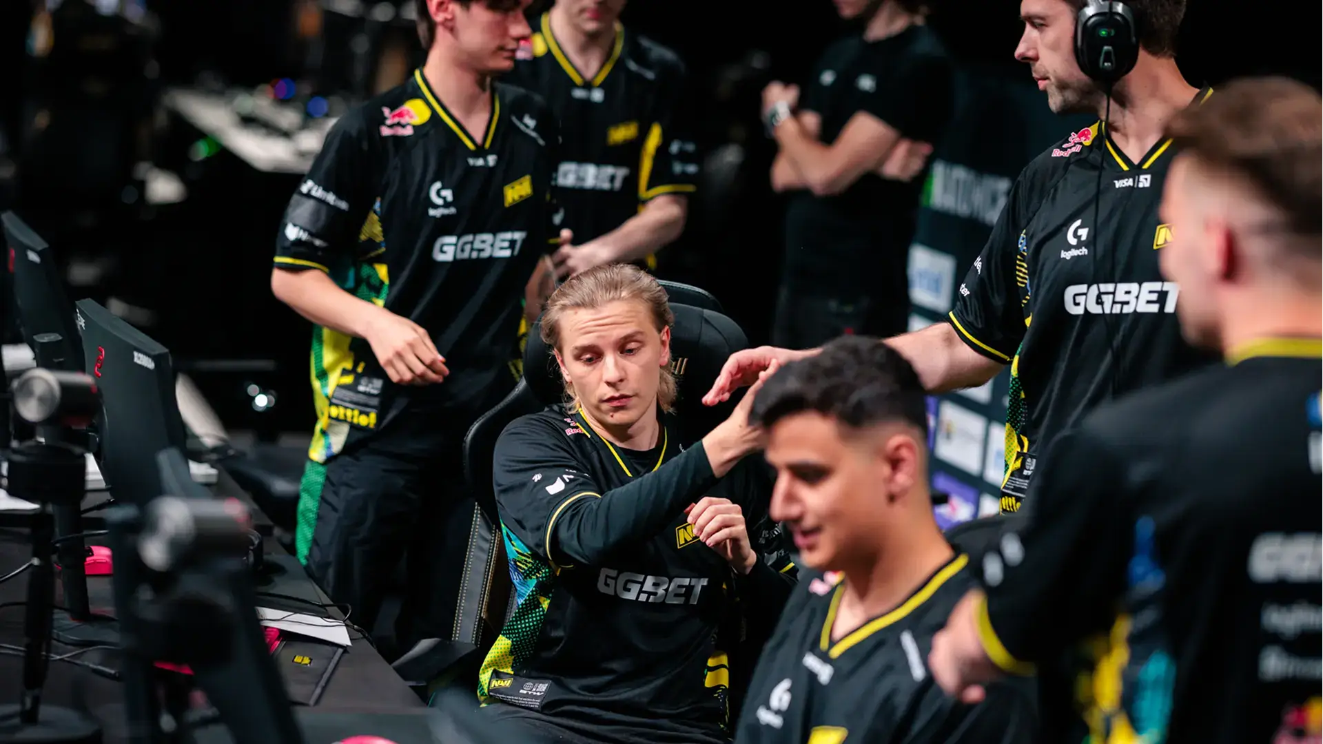 NAVI програли Vitality у другому раунді ESL Pro League Season 24