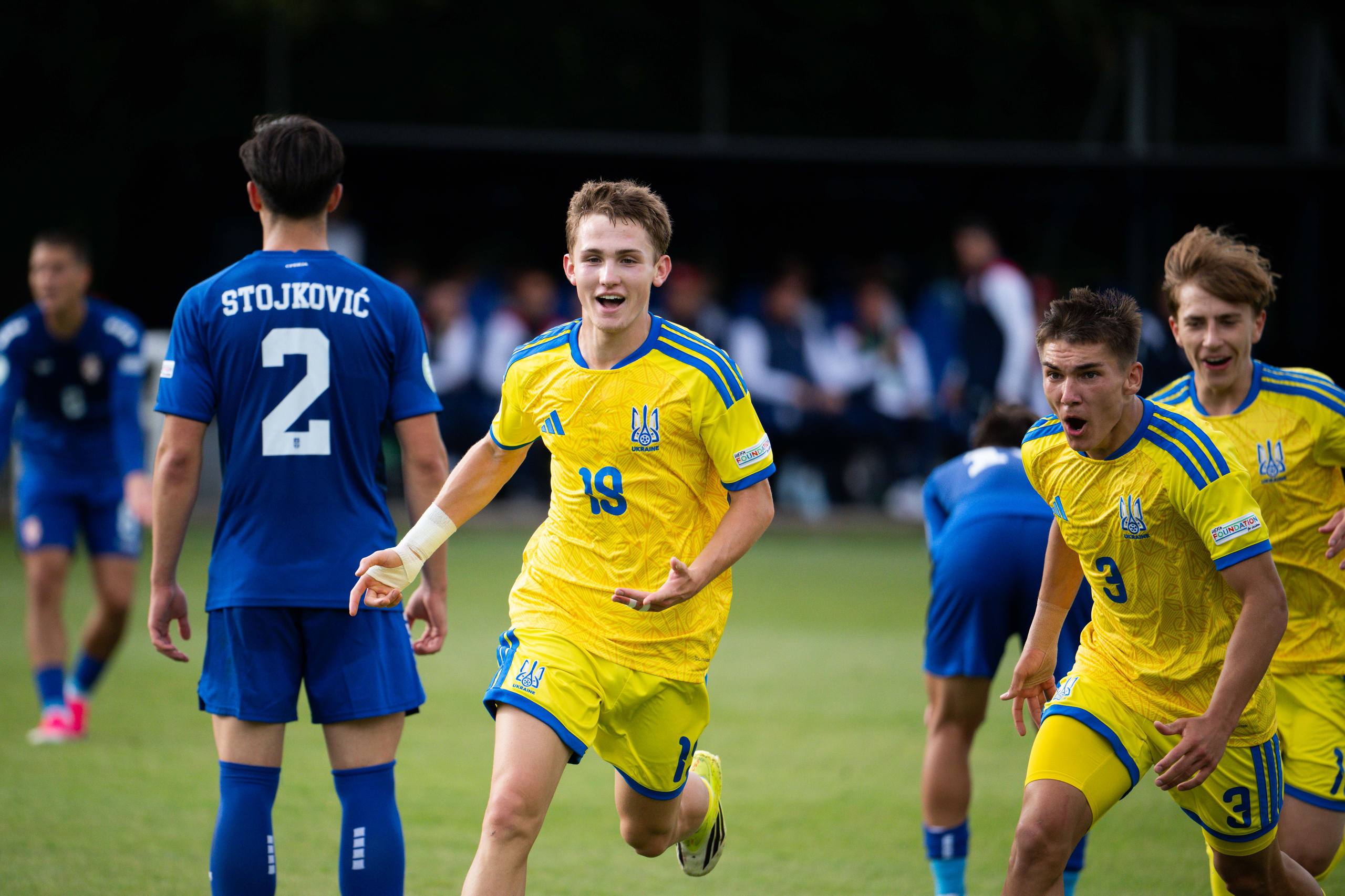 Украина U19 обыграла Сербию и досрочно вышла в плей-офф Евро-2026