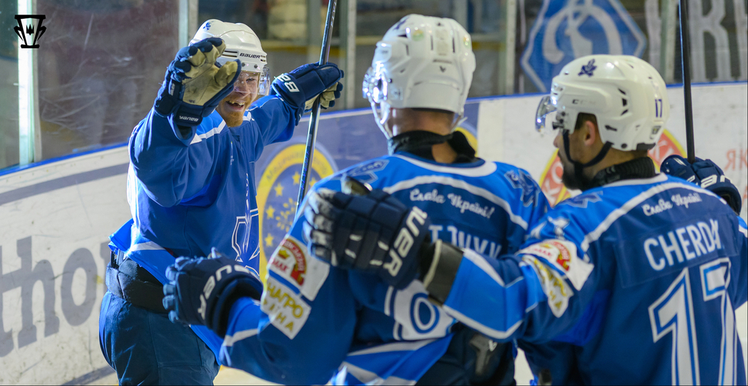 Сокол победил Кременчуг и стал чемпионом Украины по хоккею