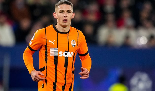 Сикан может перейти в Андерлехт: Трабзонспор рассматривает вариант обмена на Ангуло