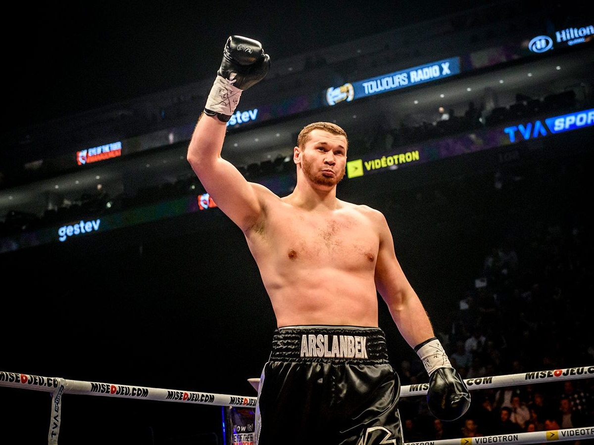 Російський боксер заявив про бажання битися з Ф’юрі: Тайсон – один з найкращих важковаговиків в історії