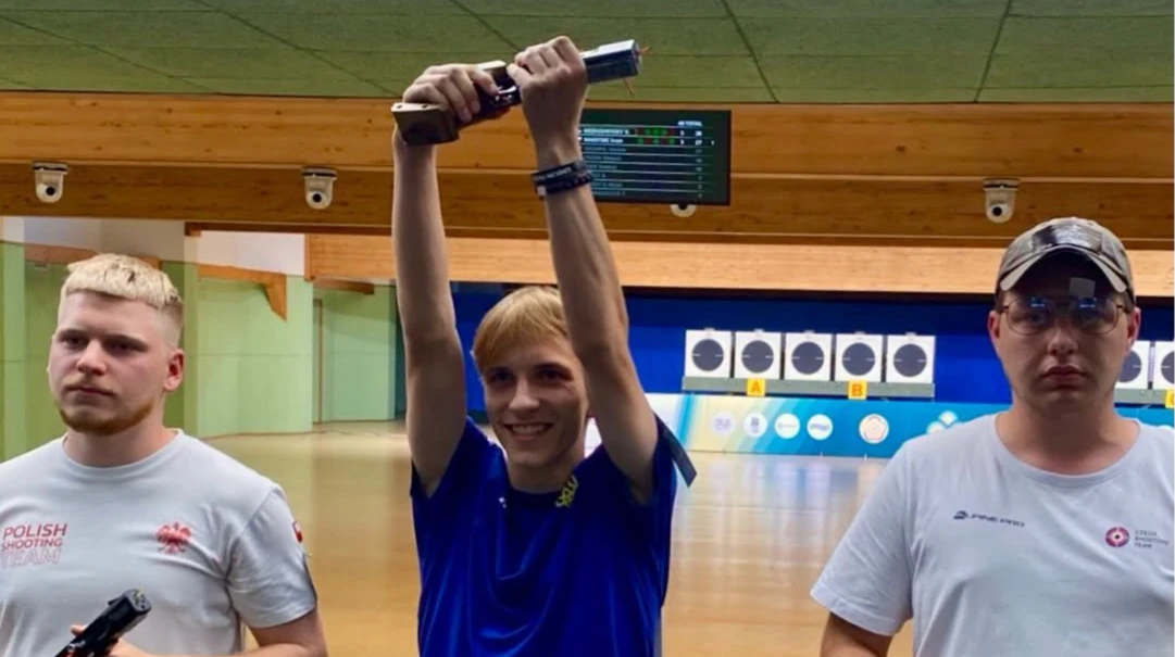Владислав Медушевський став чемпіоном Європи U23 зі швидкострільного пістолета