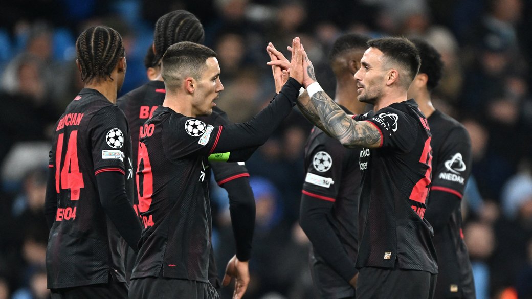 Сити сенсационно проиграл Байеру, Боруссия разгромила Вильярреал: результаты дня в Лиге чемпионов