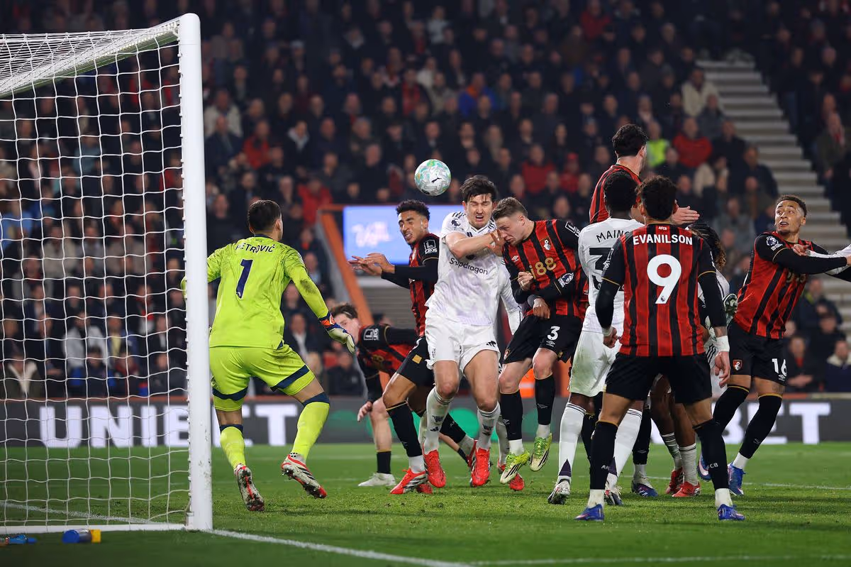 Борнмут і Манчестер Юнайтед зіграли внічию в матчі з вилученням Магуайра