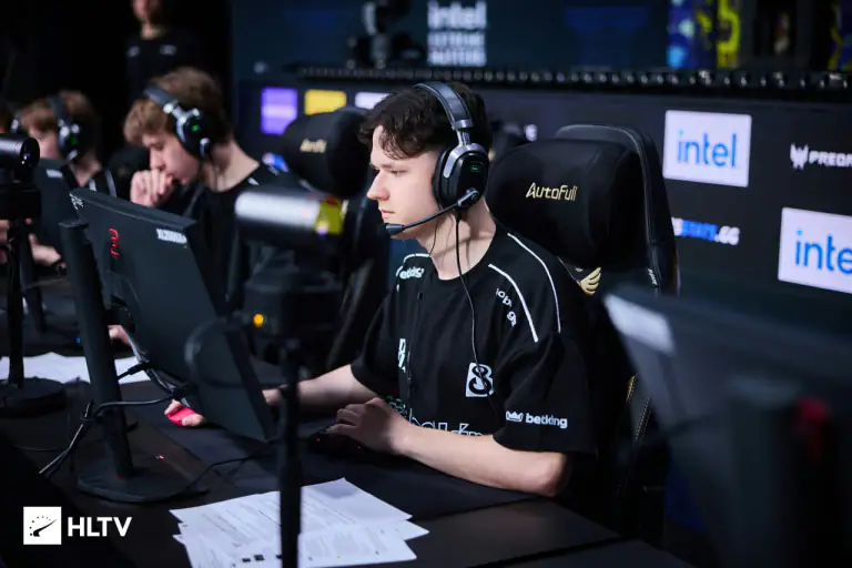 B8 вийшли до наступної стадії IEM Cologne Major 2026, перемігши M80