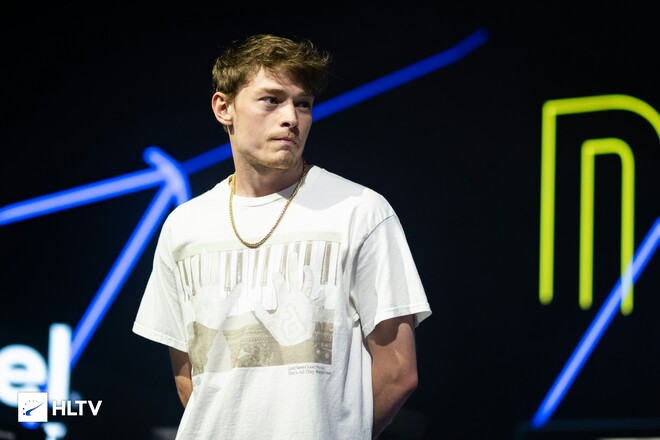 «Swag» повертається: Valve зняла довічний бан з ексгравця iBUYPOWER