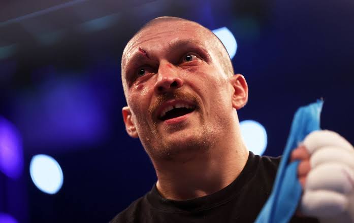 IBF оновила рейтинг після відмови Усика від титулу: хто очолив список