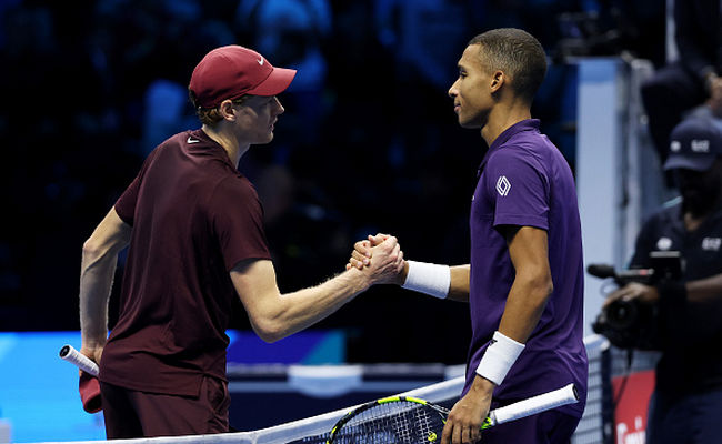 Сіннер і Фріц стартували з перемог на Підсумковому турнірі ATP-2025 у Турині