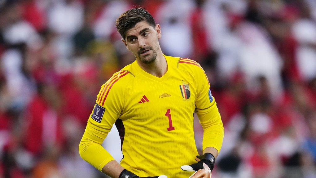 Травма Куртуа может оказаться серьезной: вратарь рискует пропустить важные матчи