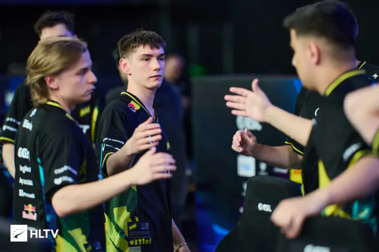 NAVI пробилися до плейоф IEM Rio після перемоги над Aurora