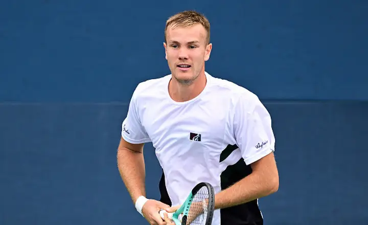 Виталий Сачко победно стартовал в квалификации US Open-2026