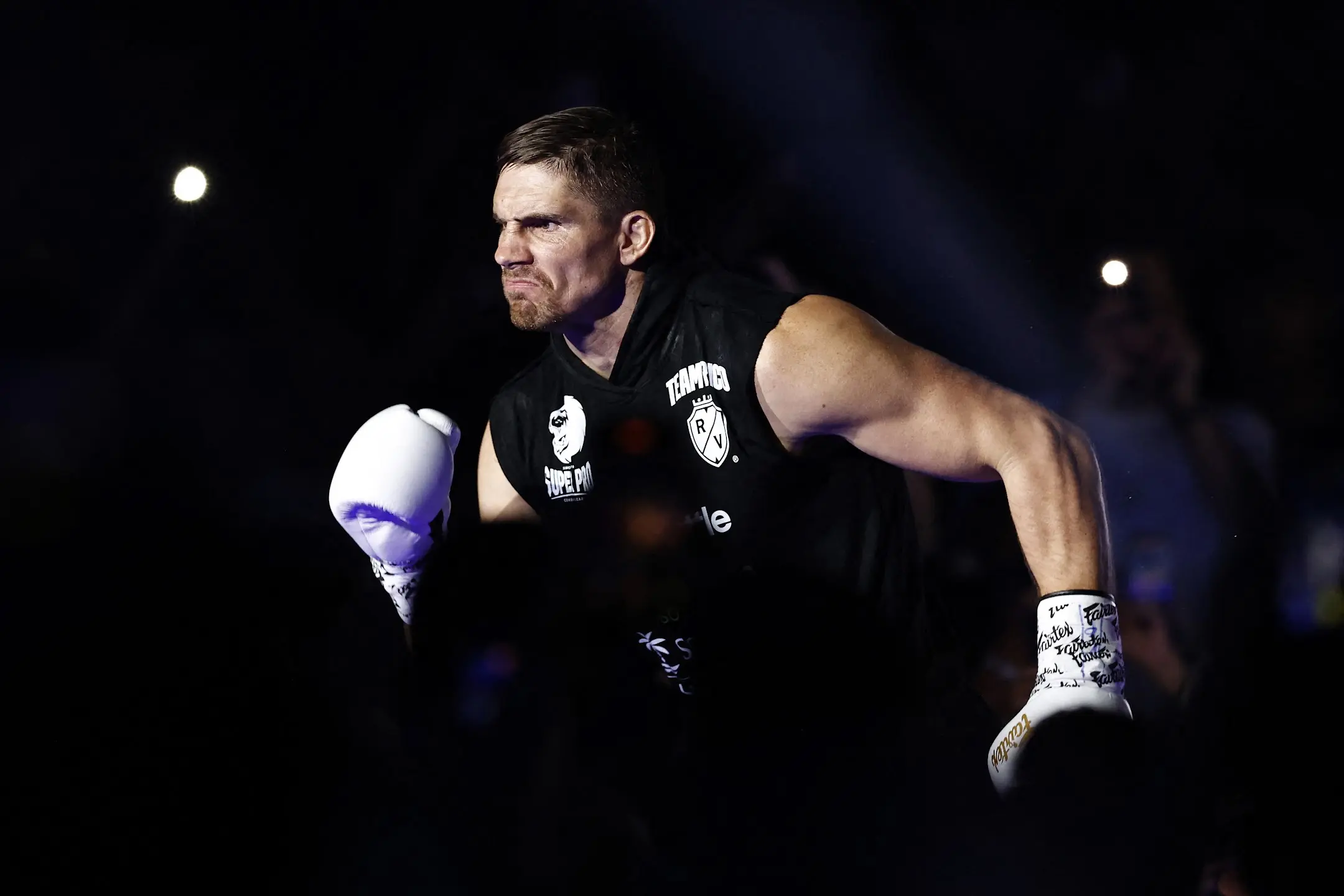 Верховен оцінив свої шанси у бою з Усиком і розповів про перехід у бокс