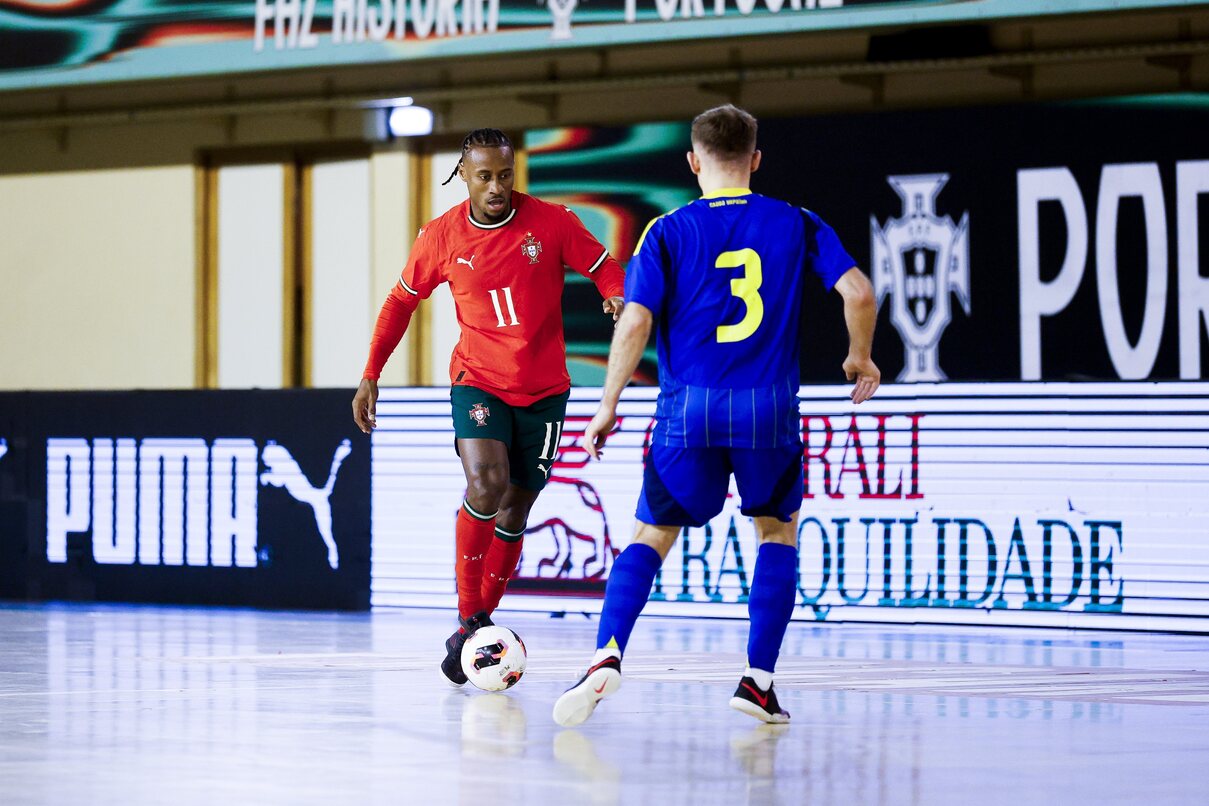 Збірна України з футзалу зіграла внічию з Португалією у першому контрольному матчі