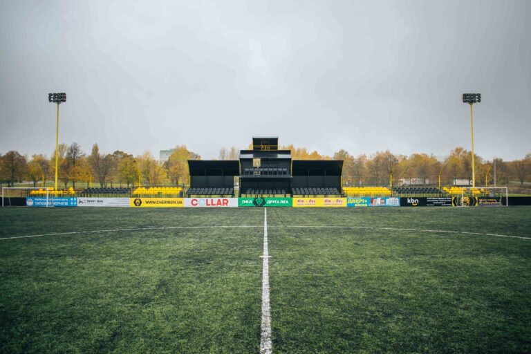 Матч Першої ліги між Черніговом і Металургом перенесено через повітряну тривогу