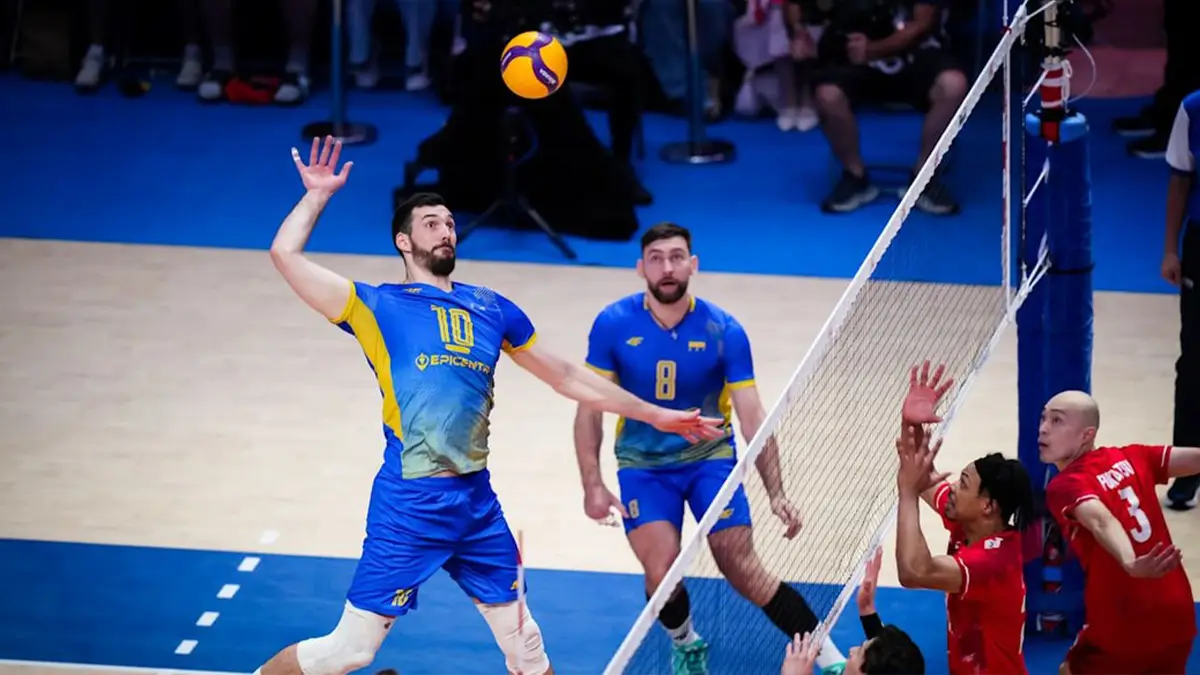 Збірна України з волейболу поступилася Японії у стартовому матчі чоловічої Ліги націй