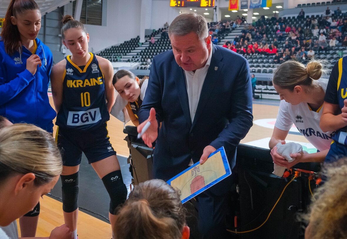 «Это командная победа»: тренер женской сборной Украины оценил старт в отборе на Евробаскет-2027