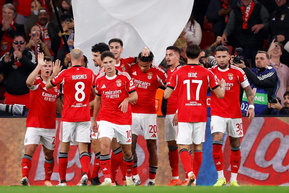 Бенфіка впевнено обіграла Наполі та здобула другу перемогу в групі ЛЧ