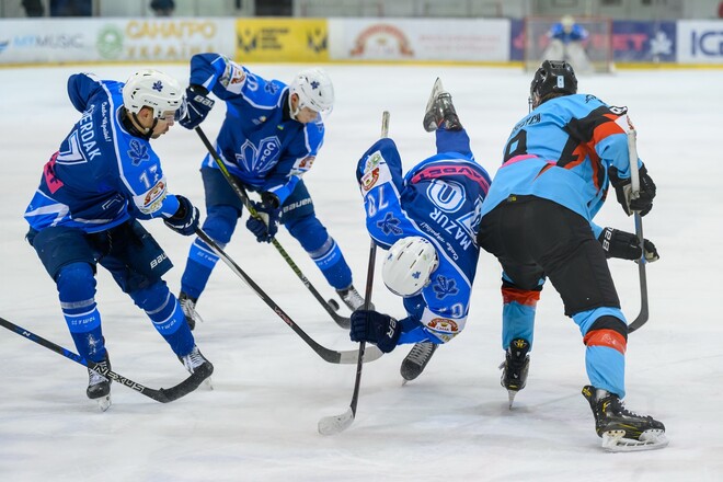 Сокіл розгромив Шторм на старті півфіналу плей-оф чемпіонату України з хокею