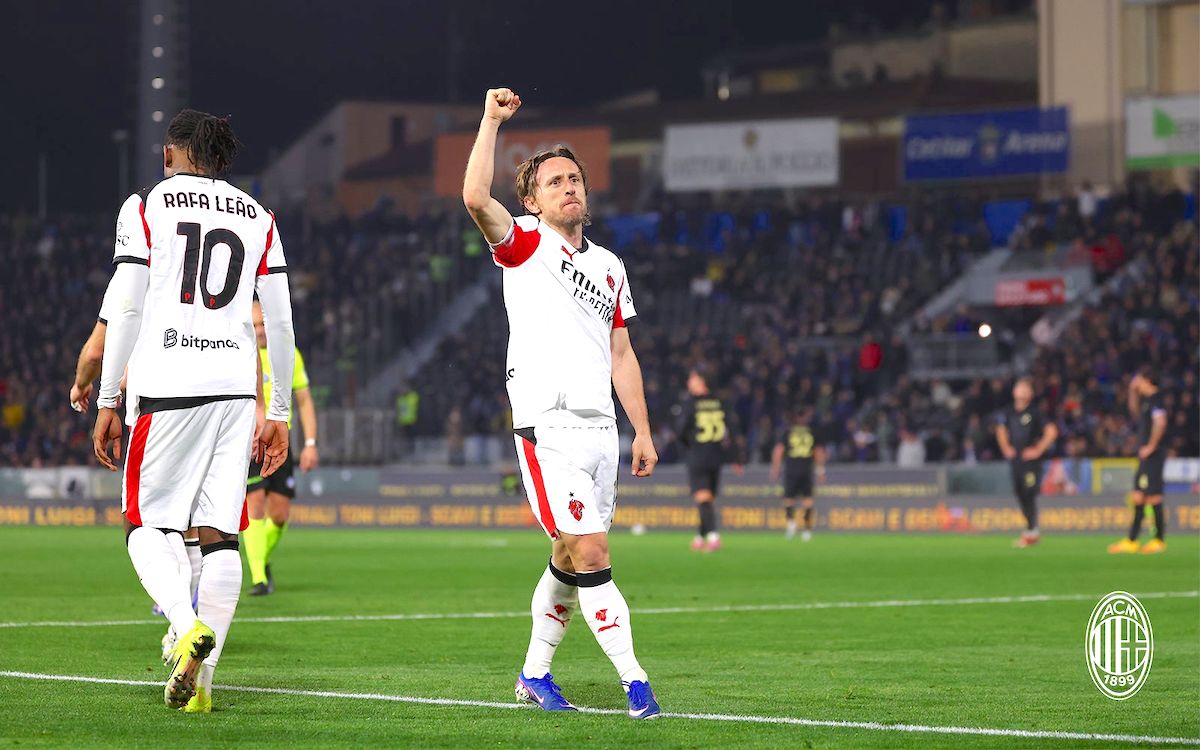 Модрич принес Милану победу над Пизой в концовке матча Серии А