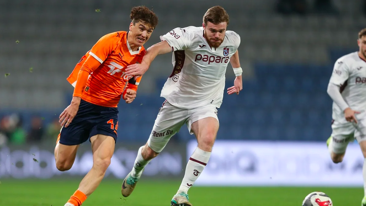 Феерия Батагова и дубль ассистов: Трабзонспор в меньшинстве вырвал победу 4:3 над Башакшехиром