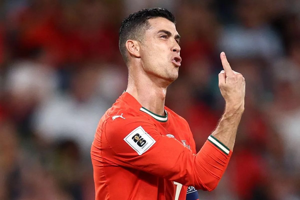 Роналду может уйти из Аль-Насра: звездного форварда связывают с тремя клубами