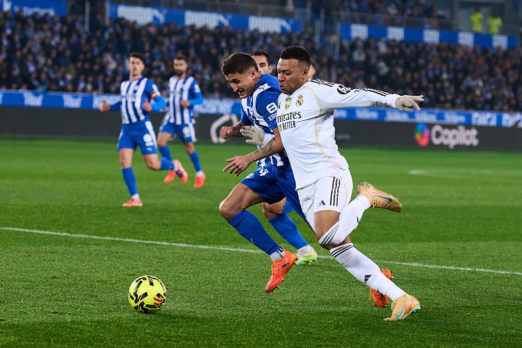 Реал здолав Алавес і зберіг переслідування Барселони