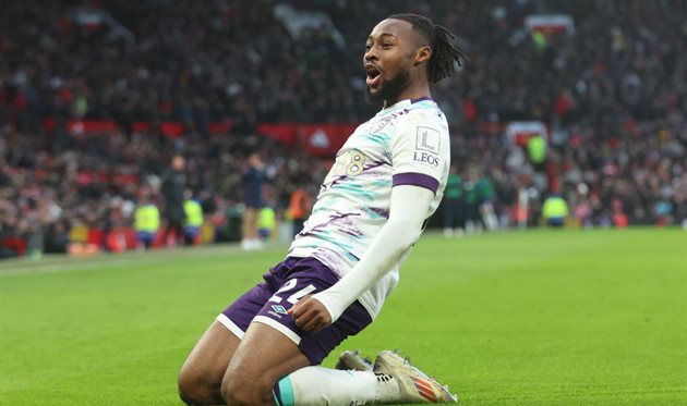 Сэменьо подписал контракт с Манчестер Сити