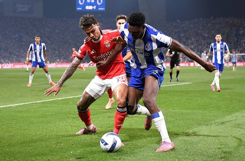 Бенфика с Трубиным удержала ничью против Порту – восьмой «сухой» матч украинца