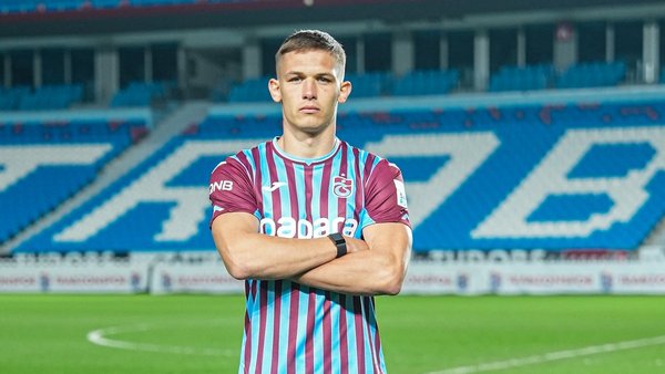 Гамбург сделал официальное предложение за Даниила Сикана: украинца хотят вернуть в Бундеслигу