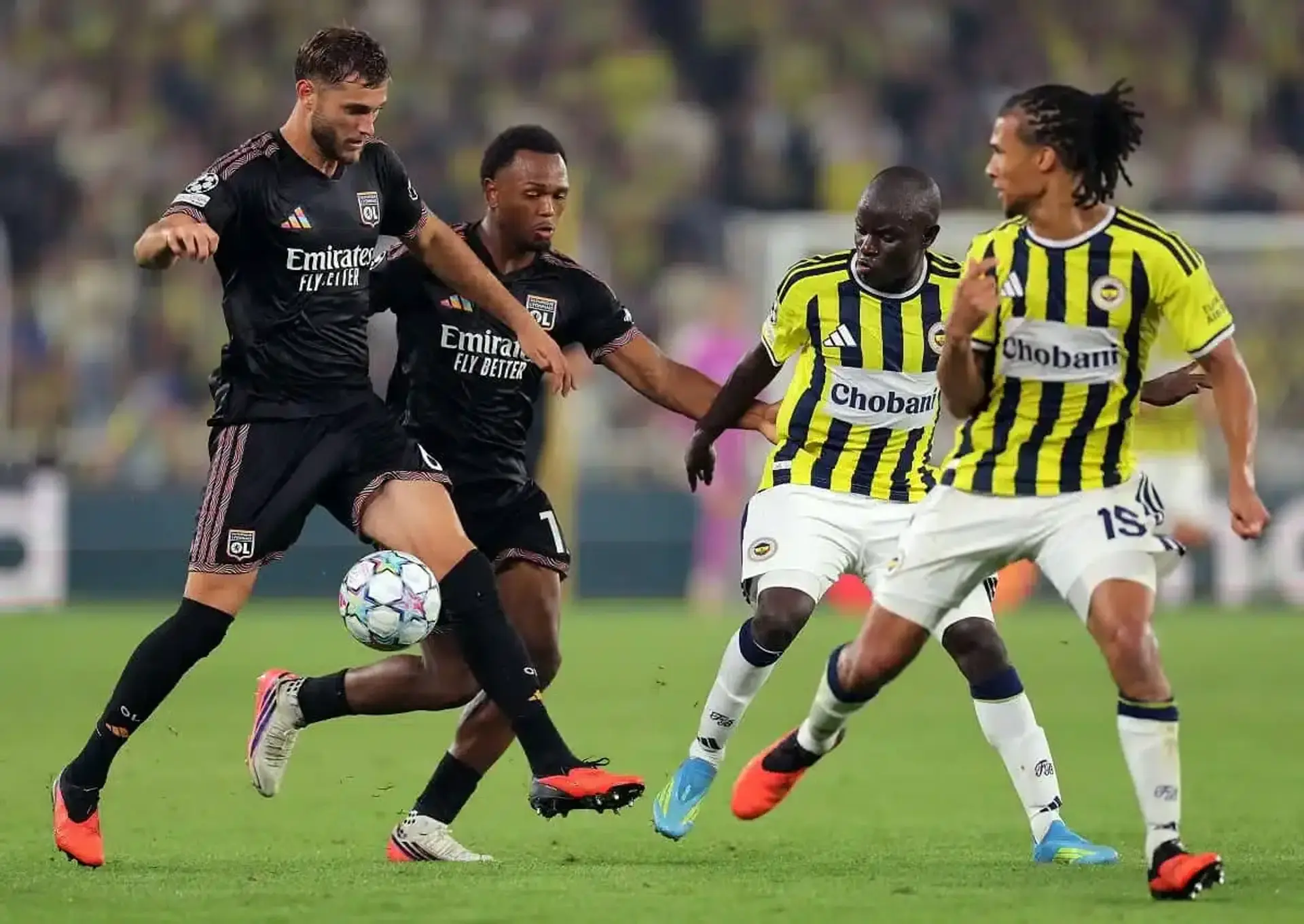 lion-ta-fenerbahche-viznachat-ostannogo-uchasnika-osnovnogo-etapu-ligi-chempioniv