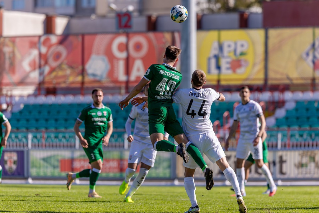 Оболонь и Заря сыграли результативную ничью с шестью голами