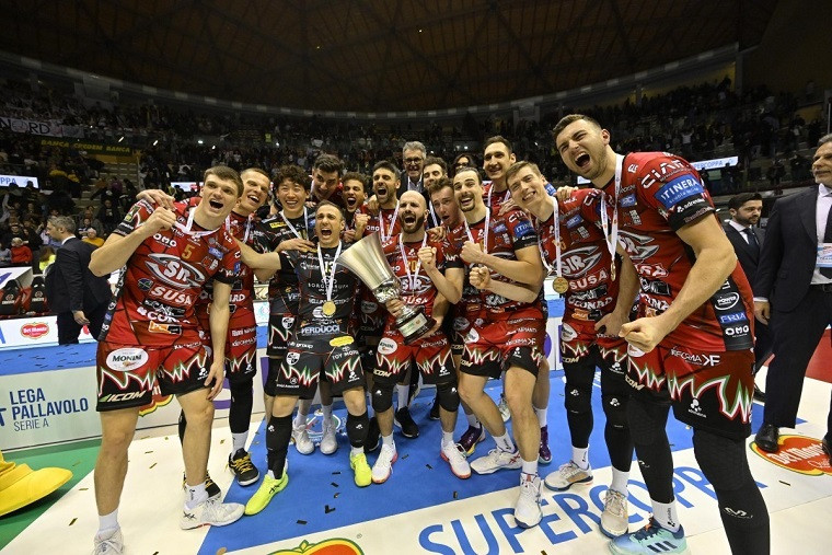 Перуджа виграла Суперкубок Італії, Плотницький став найрезультативнішим